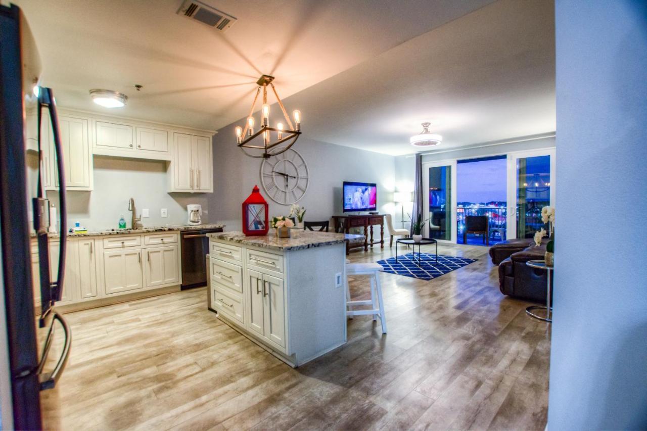 Brand New! Laketown Wharf 633! Amazing 3 Bd, Great Location, And Awesome Amenities! بنما سيتي بيتش المظهر الخارجي الصورة