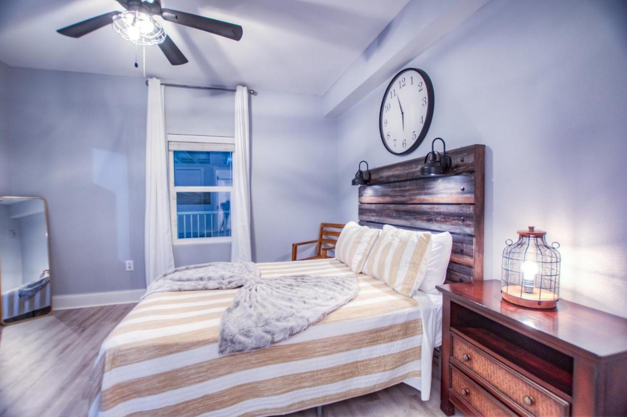 Brand New! Laketown Wharf 633! Amazing 3 Bd, Great Location, And Awesome Amenities! بنما سيتي بيتش المظهر الخارجي الصورة