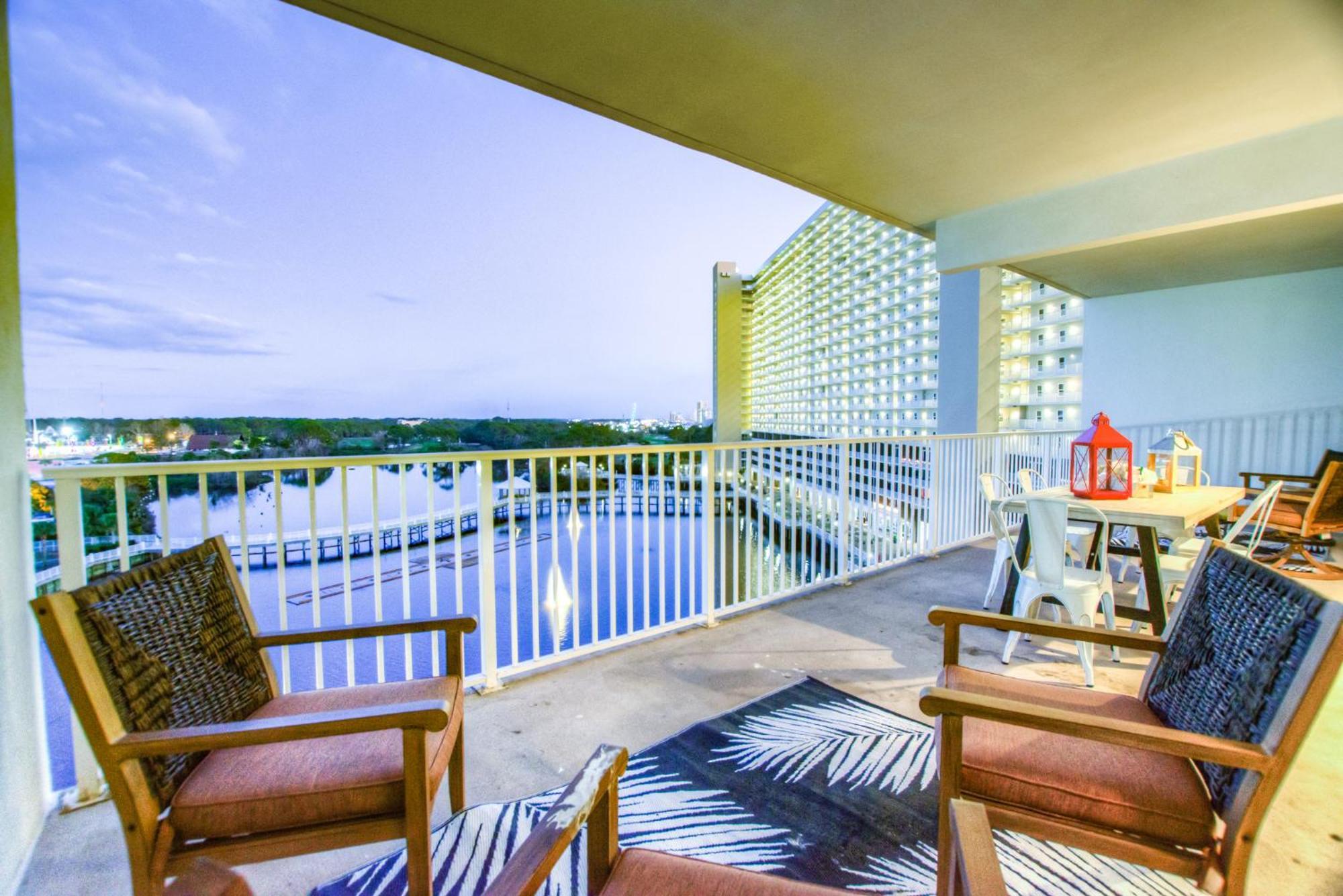 Brand New! Laketown Wharf 633! Amazing 3 Bd, Great Location, And Awesome Amenities! بنما سيتي بيتش المظهر الخارجي الصورة