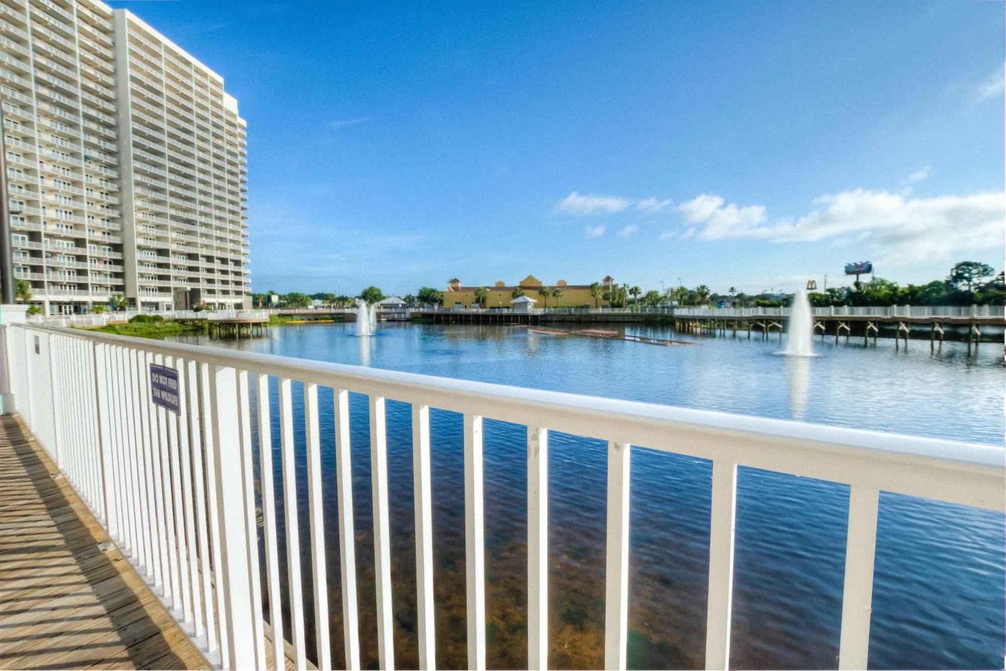 Brand New! Laketown Wharf 633! Amazing 3 Bd, Great Location, And Awesome Amenities! بنما سيتي بيتش المظهر الخارجي الصورة
